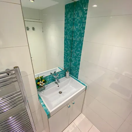 3 Bedroom Flat With Sauna 2,5 Bath, Sloane Square, Chelsea, London Exterior photo