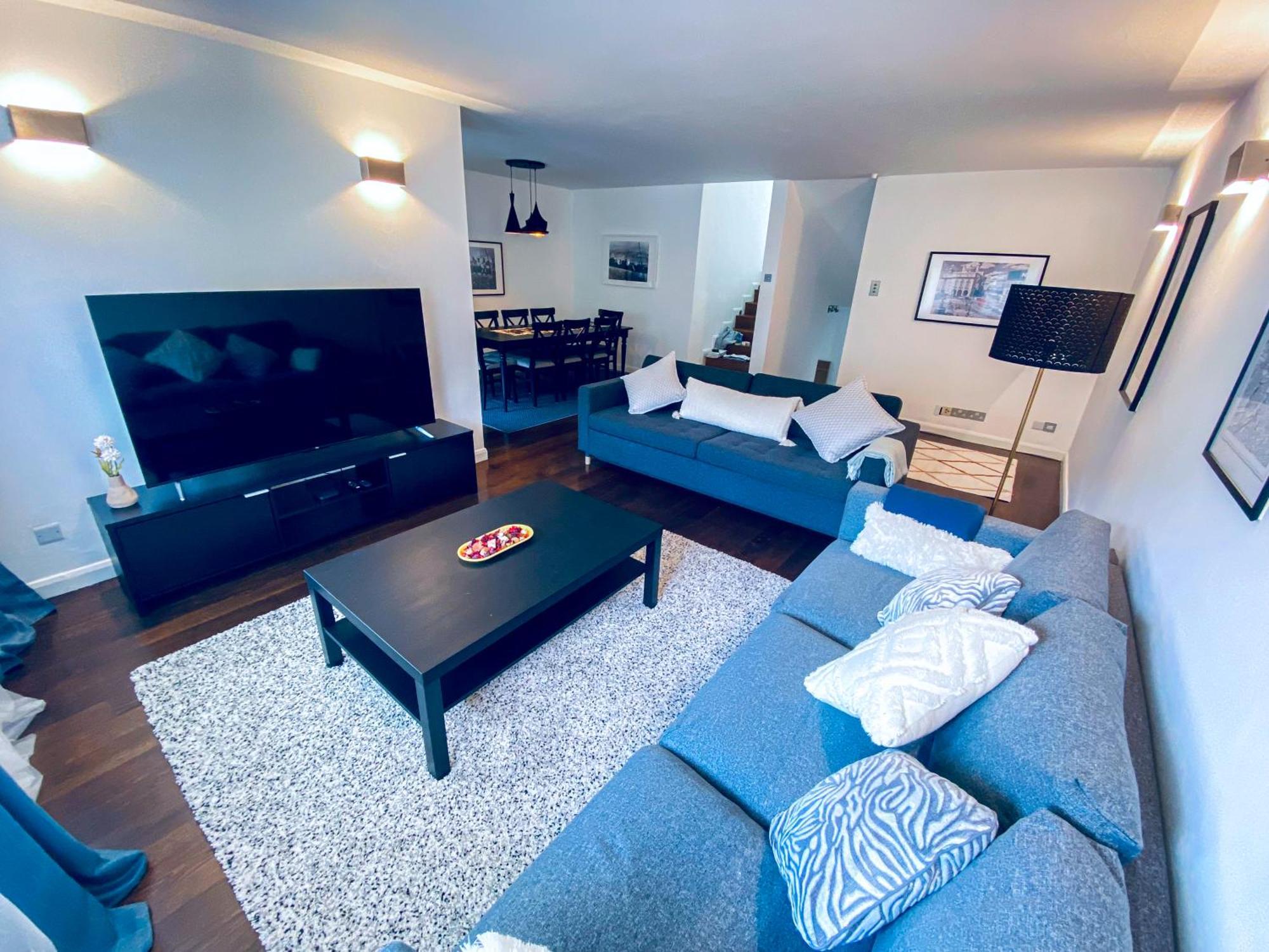 Appartamento 3 Bedroom Flat With Sauna 2,5 Bath, Sloane Square, Chelsea, Londra
