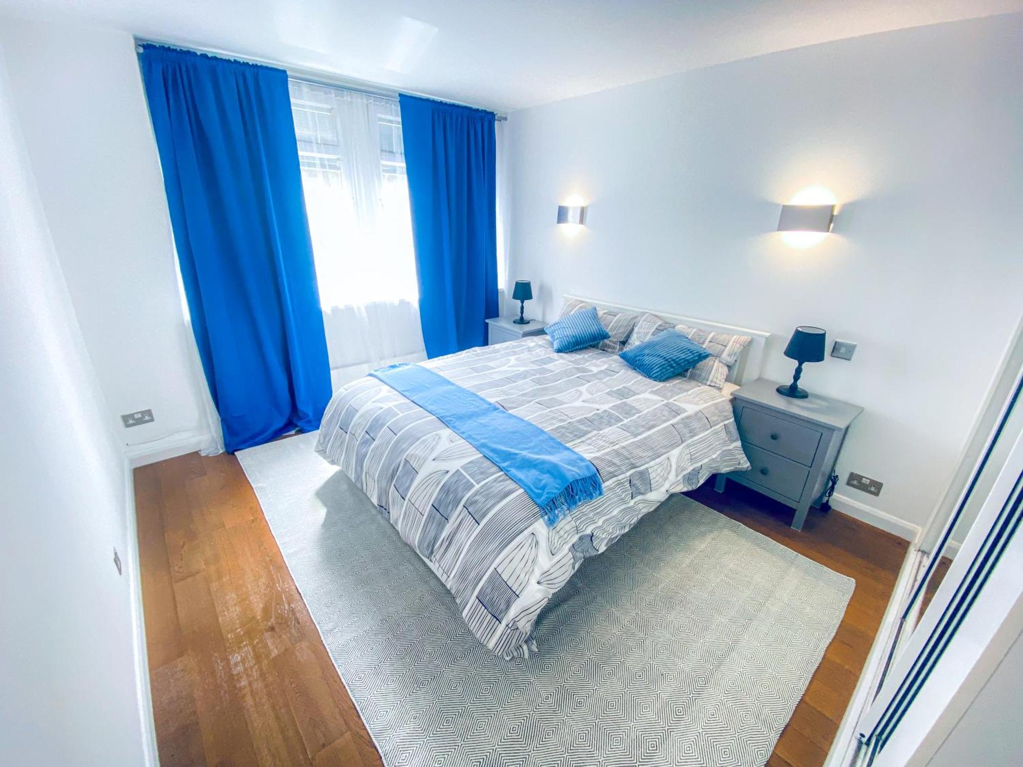 Appartamento 3 Bedroom Flat With Sauna 2,5 Bath, Sloane Square, Chelsea,